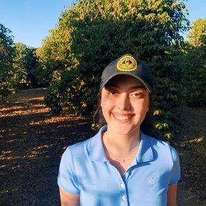 Meet your Posher, Olivia